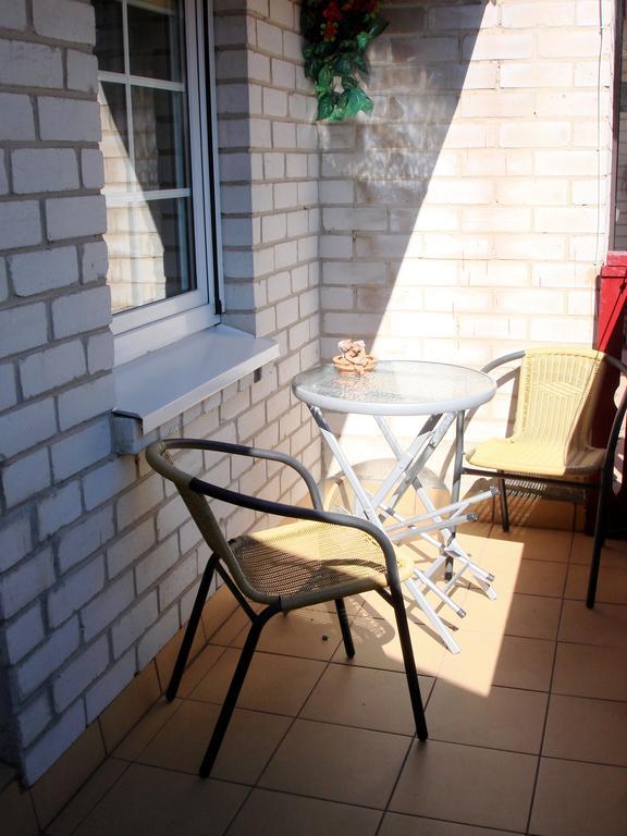 Guesthouse "Nakvyne Pas Zveja" Purvynes Street นิดา ภายนอก รูปภาพ