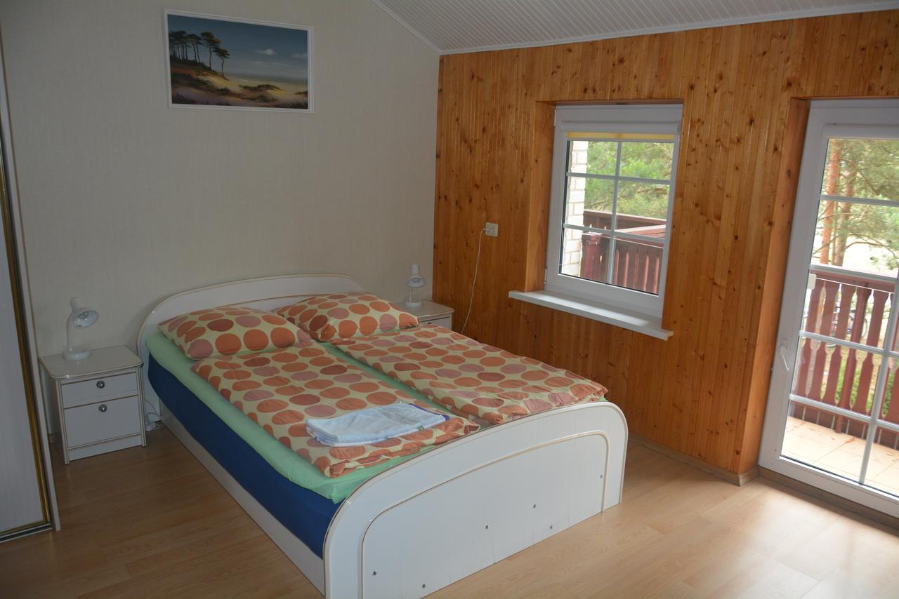 Guesthouse "Nakvyne Pas Zveja" Purvynes Street นิดา ภายนอก รูปภาพ