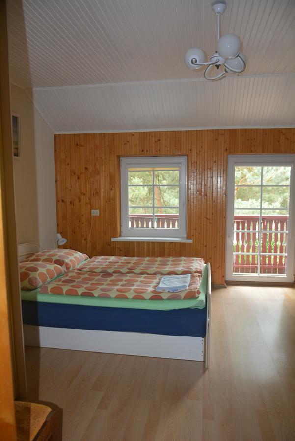 Guesthouse "Nakvyne Pas Zveja" Purvynes Street นิดา ภายนอก รูปภาพ